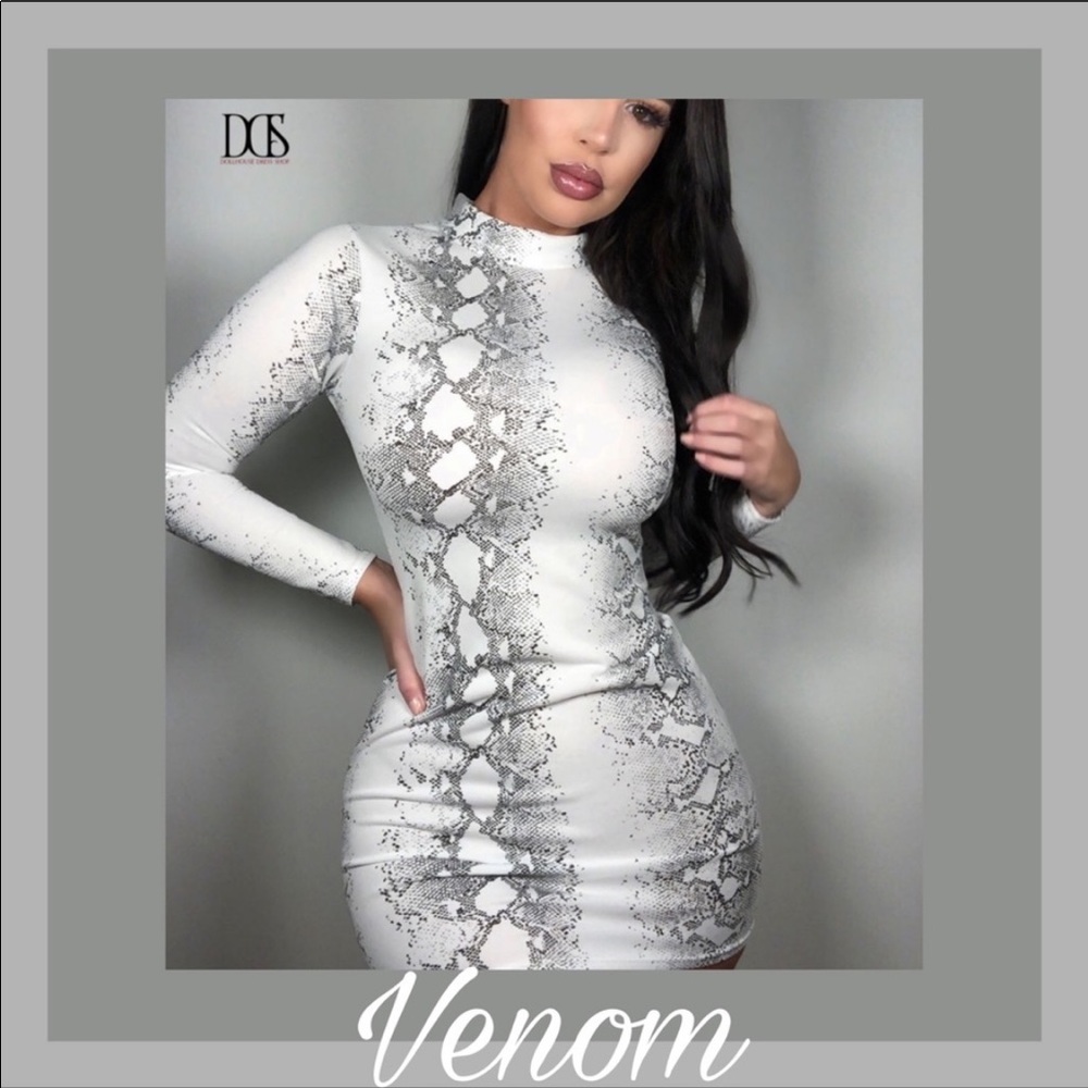 5 ⭐️ Venom - Snakeskin Print Party Dress